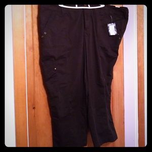 Black Maurices capris size 22